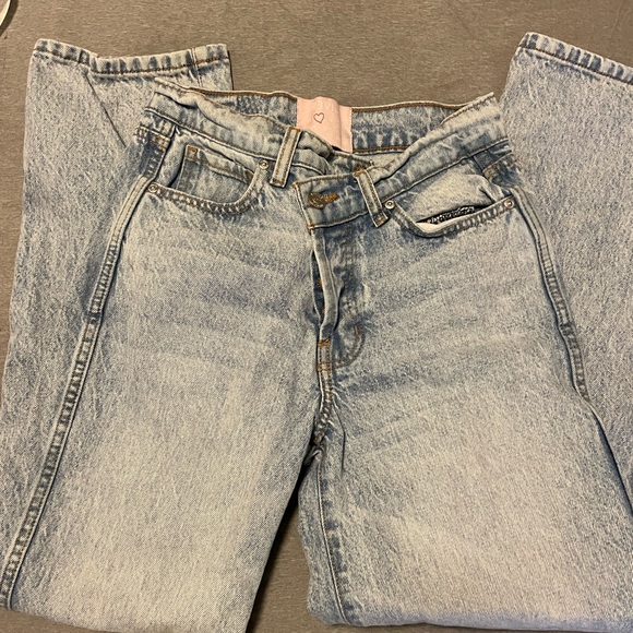 Revice 90s Baby Asymmetric Button Front Straight Leg light Wash Denim - Picture 2 of 4